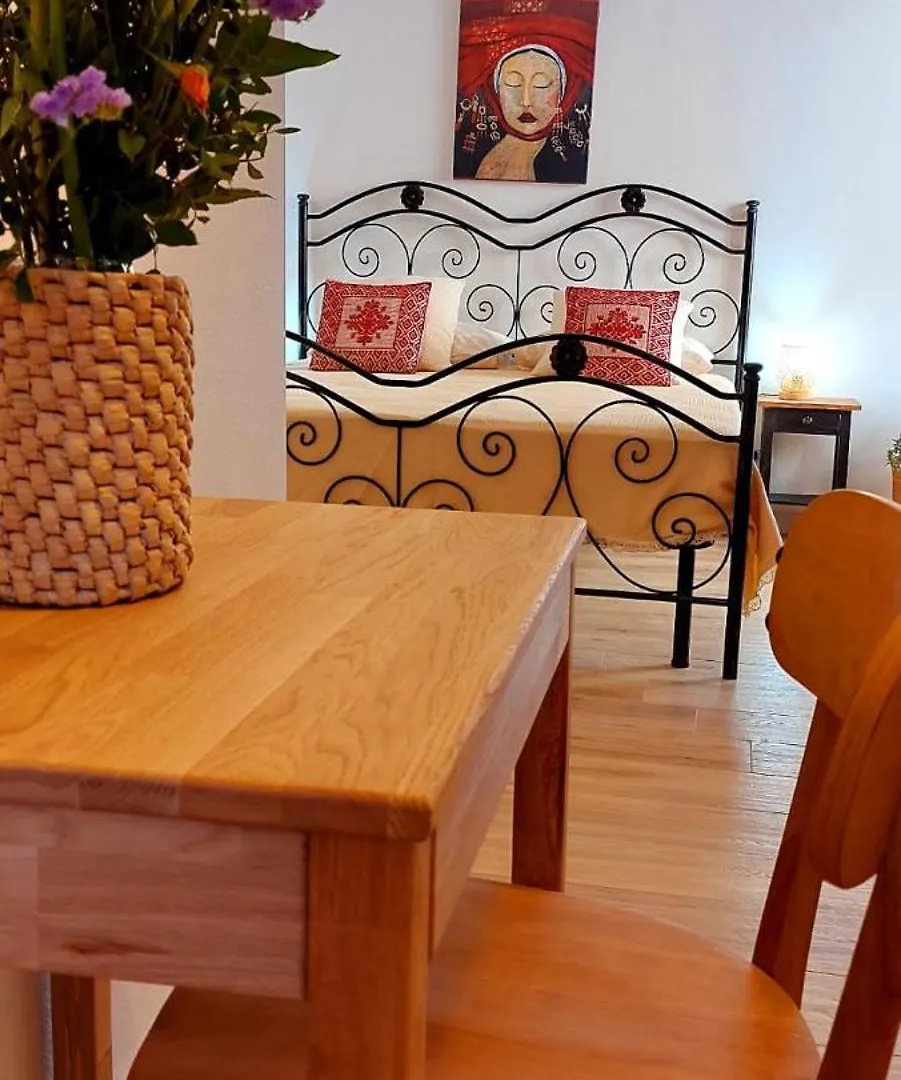 Les Estrelles Bed and Breakfast Alguer 0*,